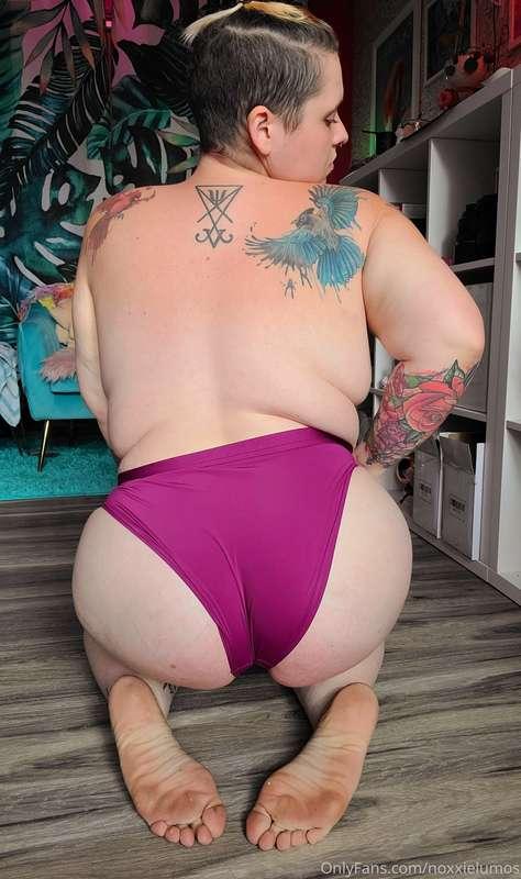 Back & Booty Works 🍑