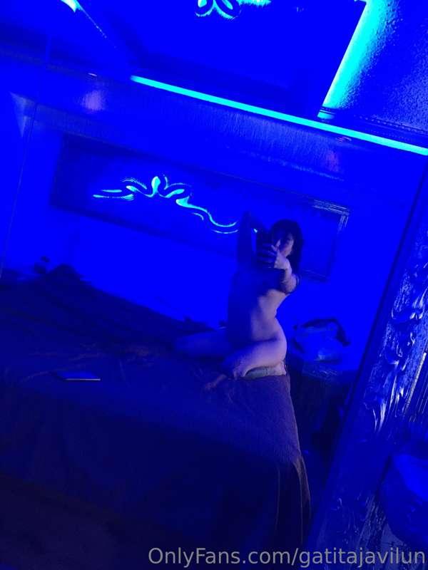 Una fotito caliente en el motel