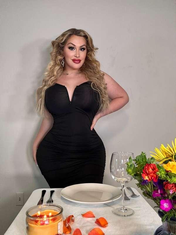 Should we skip dinner and get str8 to fucking ?