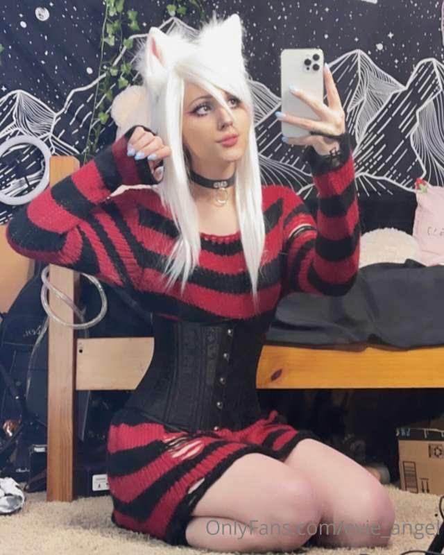 its giving catboy housewife 🐾