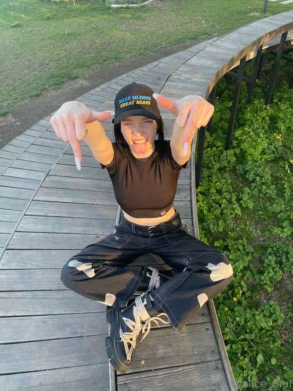 The mood to be a wild girl today 😜🔥