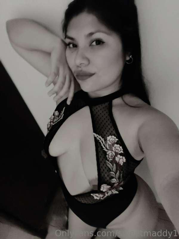 What are you waiting for to enjoy my uncensored content?