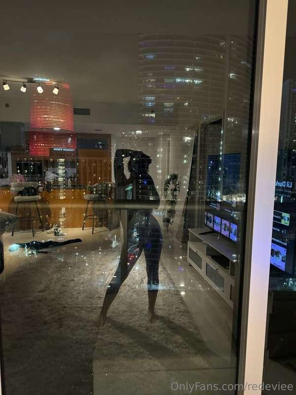 I hope my neighbors like this view 🔥