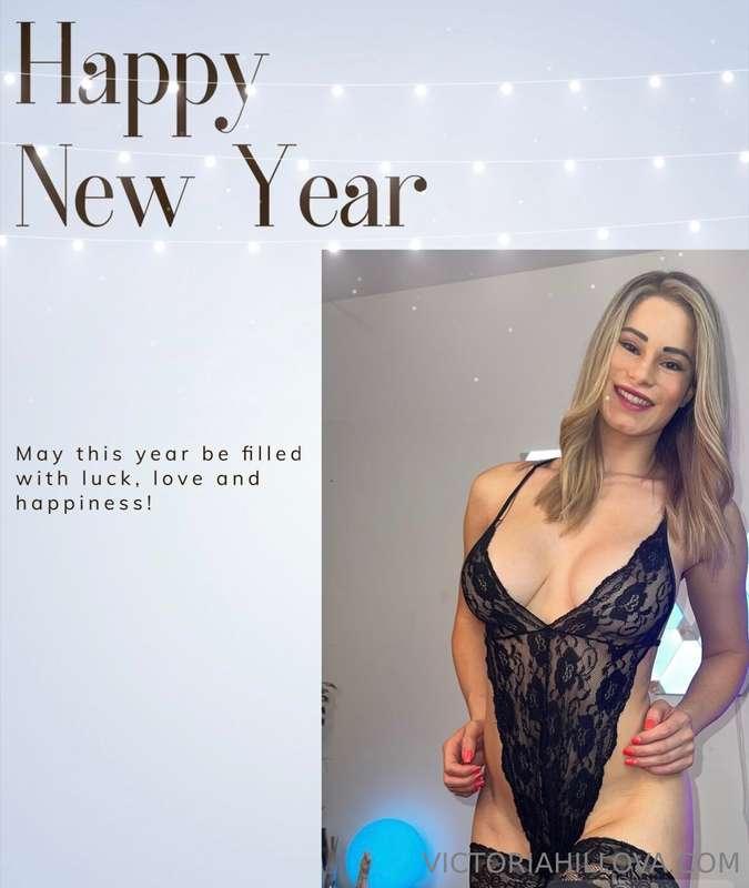 Happy New Year Everyone🍀❤️
