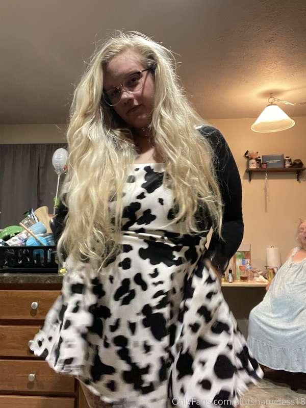 slutshameless18 image #0