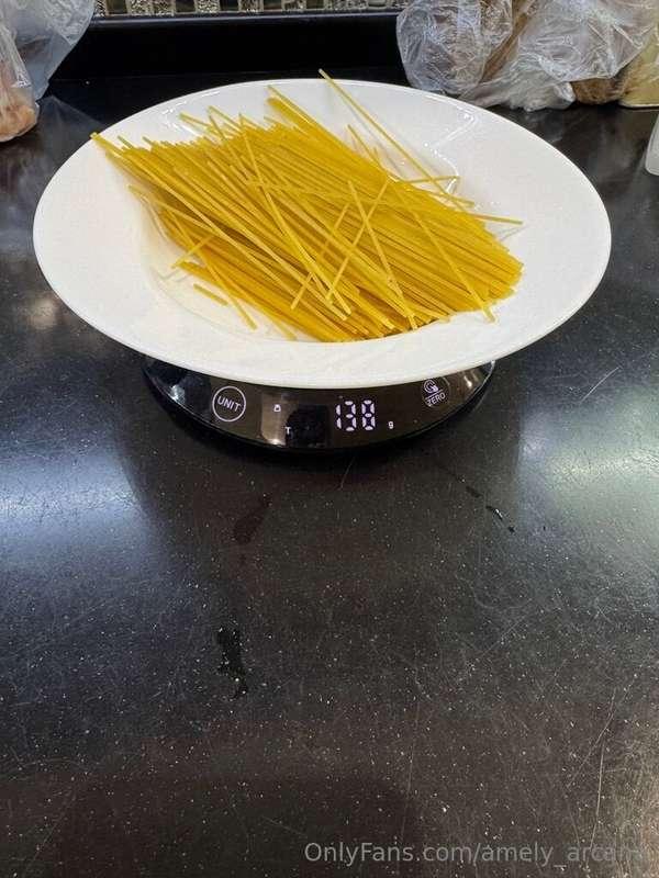 Ugh, I’m so tired of weighing my food every single time 👿 I ..