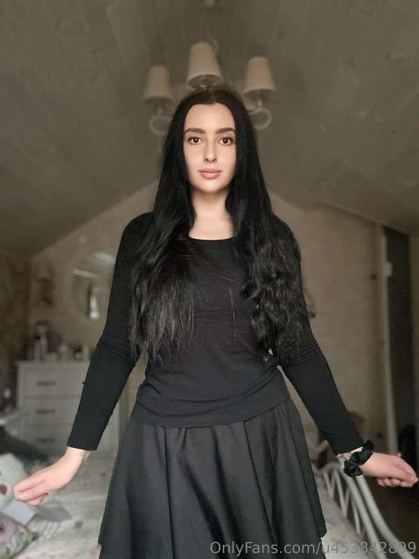girloftheforest image #0