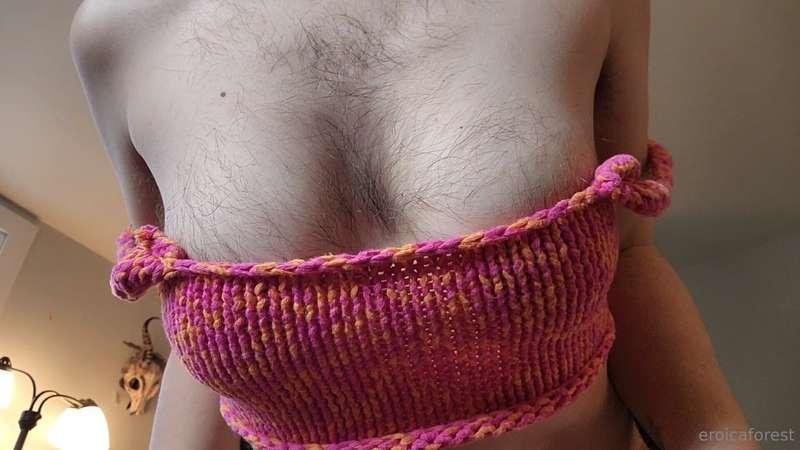 Swipe to see my titties pop out! 🤩
These are screenshots fro..