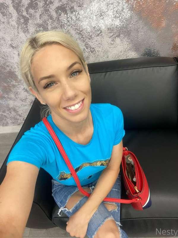 before the anesthetic injection I still smiled😃😘