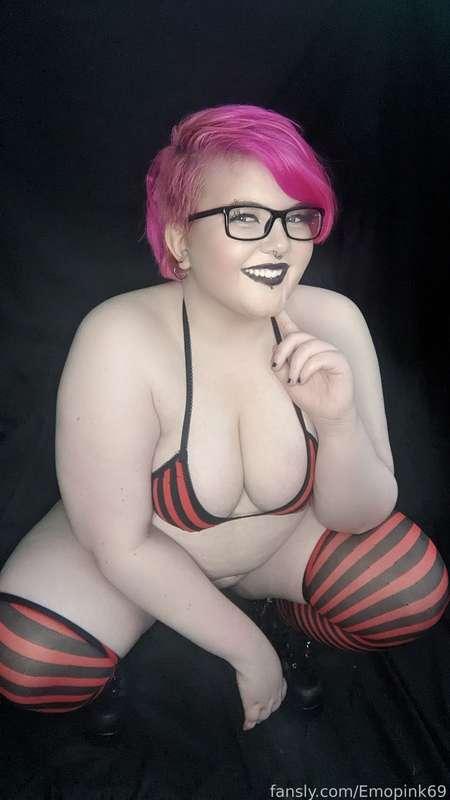 emopink69 image #6