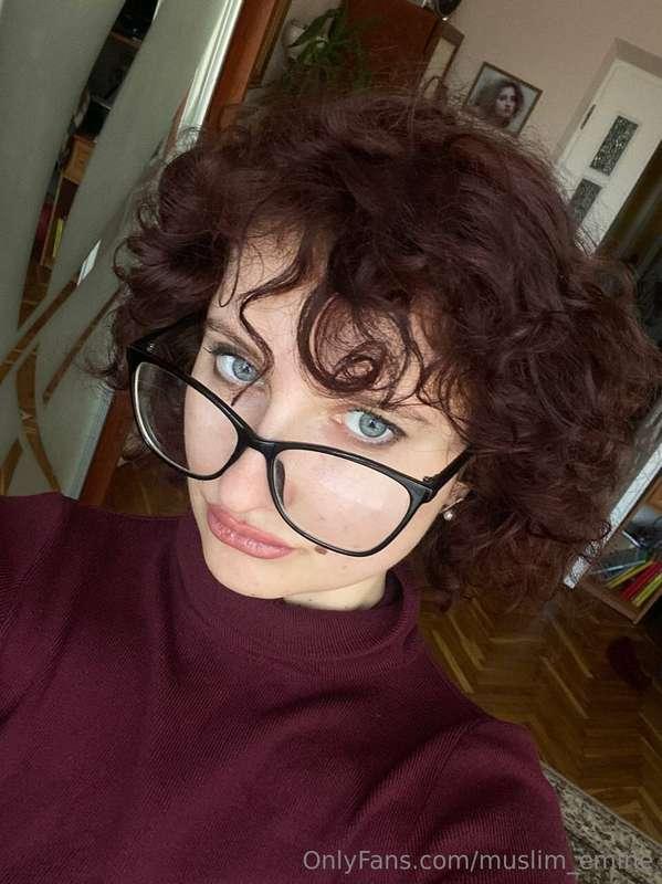 Miss originality @y.jessica 🍓 looking for a good friend, for..