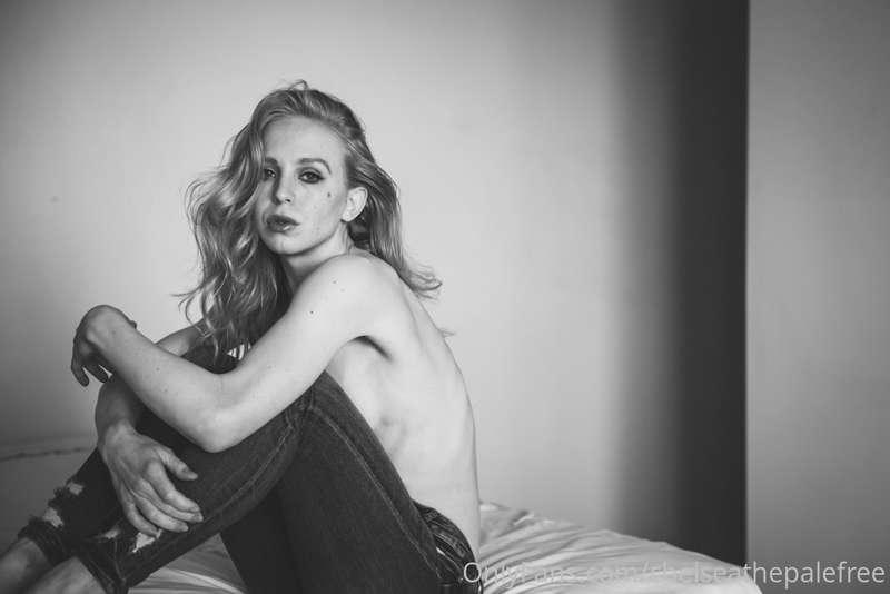 chelseathepalefree image #0