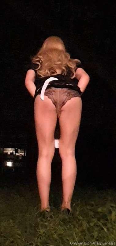 sissy-vanessa image #2