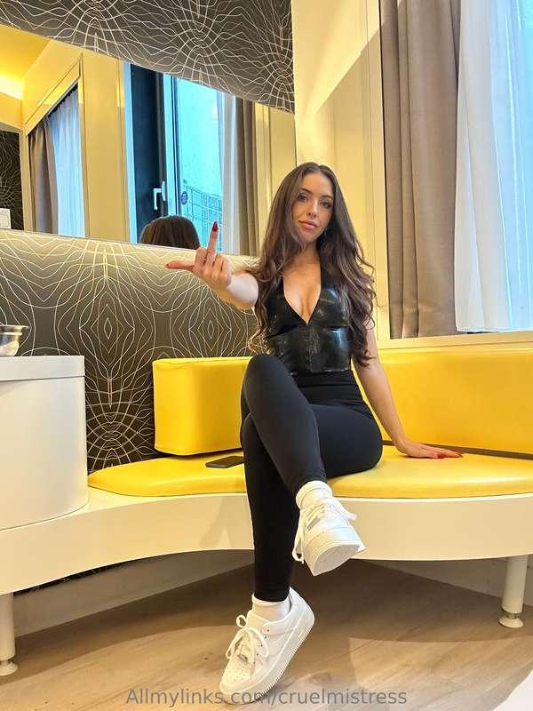 I’m cruel and selfish as fuck, go homeless for Me i literall..