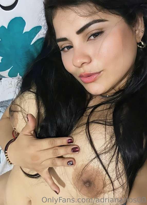 Me encanta estar desnuda ¿te gustan estas fotos?  Desliza 👉🏻..