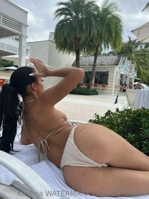Sent out 2 new messages 🤫😏