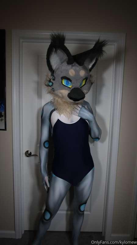 I know summers close to ending, but maby we can hit the pool..