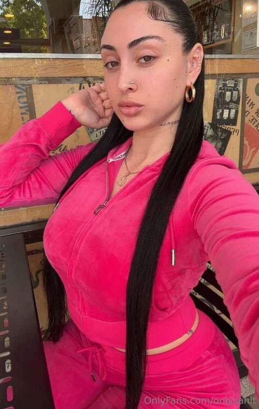 pretty in pink 💘💘
