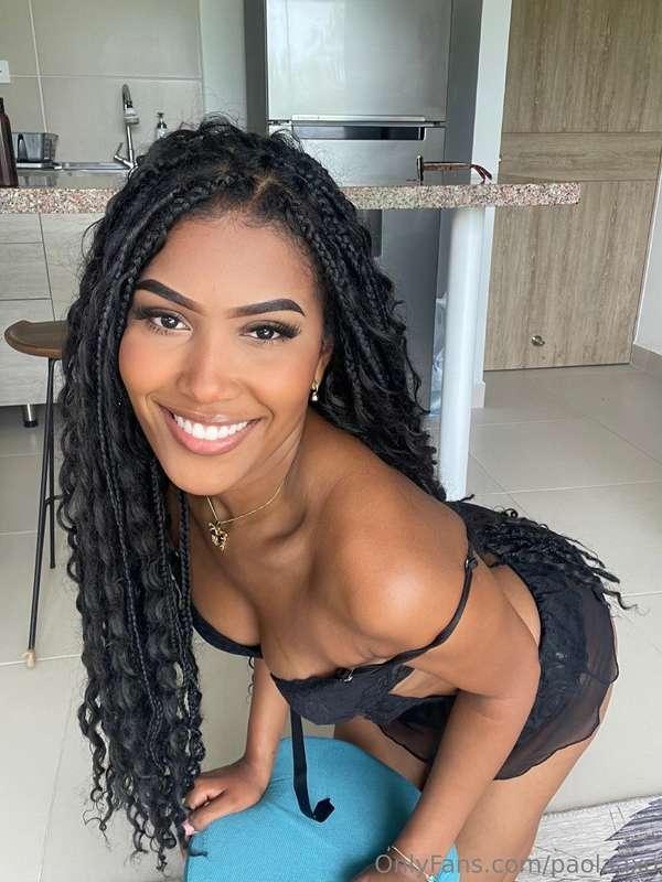 She’s studying finance, hitting the gym, and vibing with men..