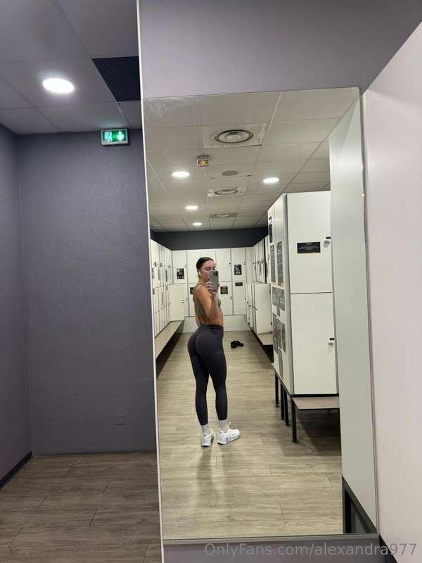 Qui vient croquer pour bien commencer la semaine ?? 🫦🫦