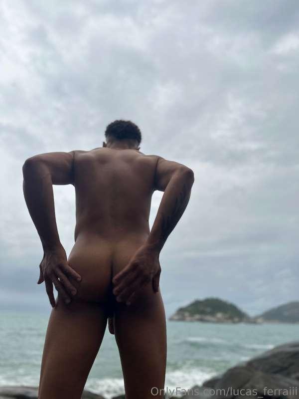 lucas_ferraiii image #3