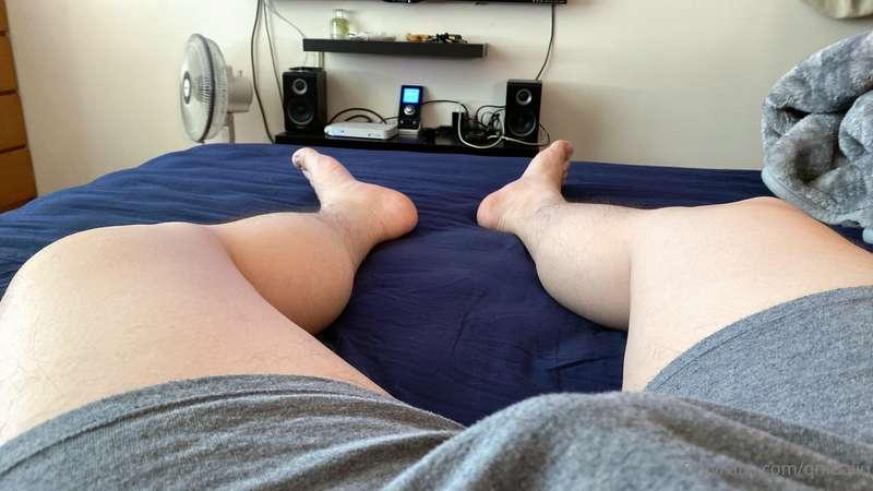 🦶🦶