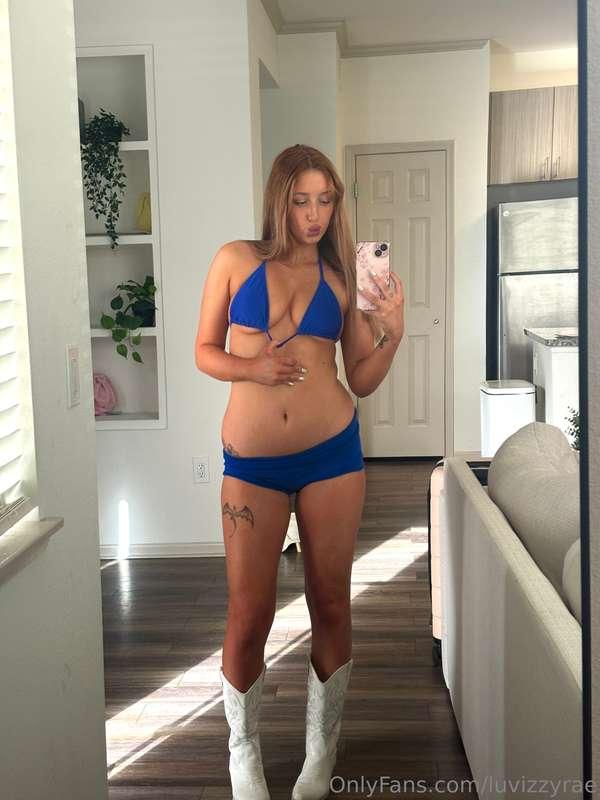 Tip $10 for the topless versions! (5 pics!)
