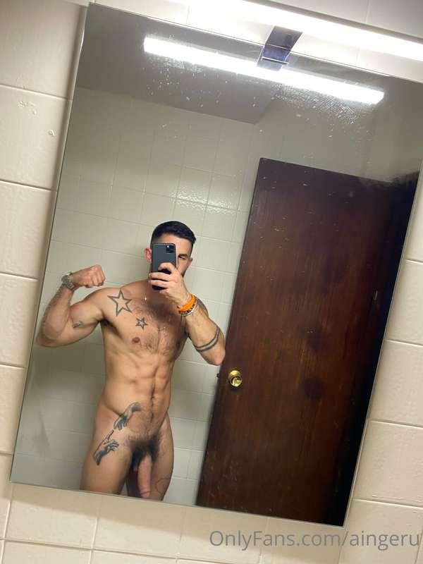 G night 🚿 🤤💪🏽