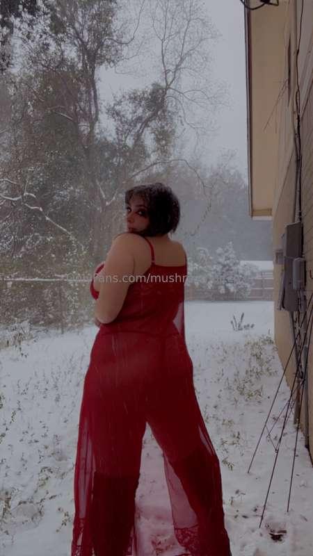 mushroombitchx image #3