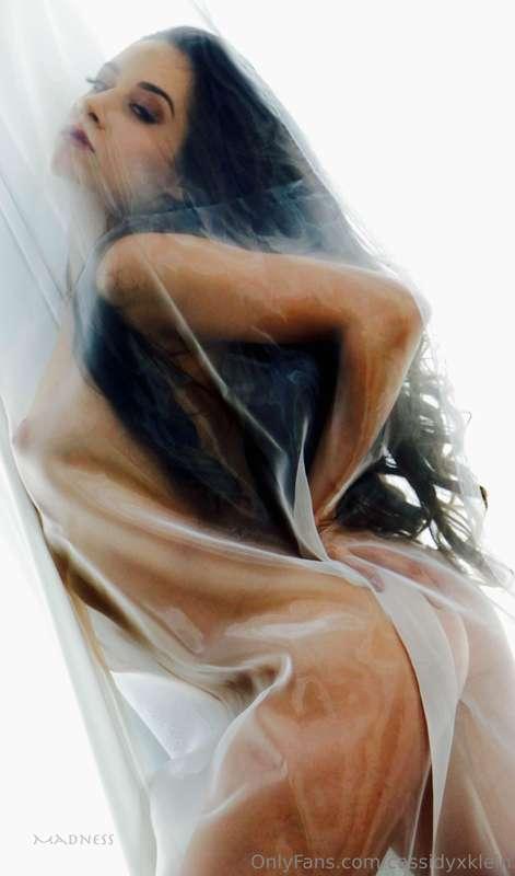 She IS art 🎨