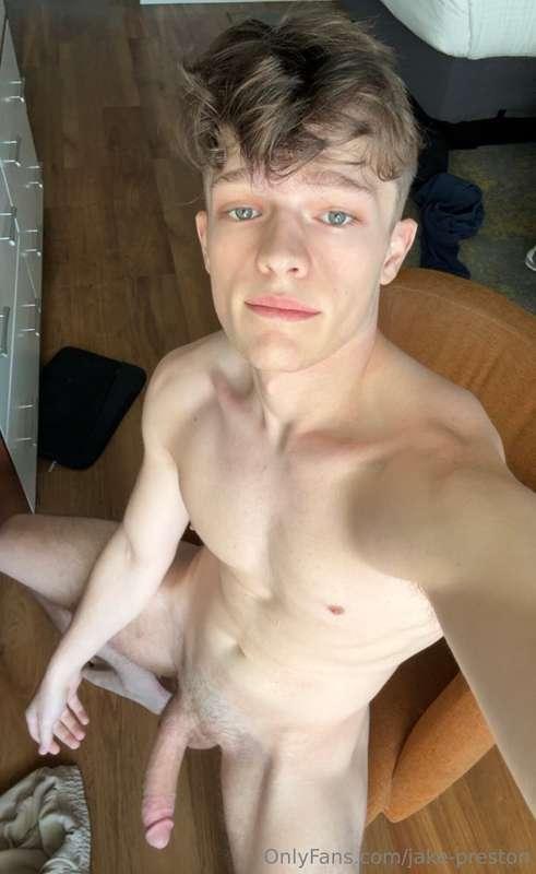 Like this if you would be on your knees for me 😮‍💨