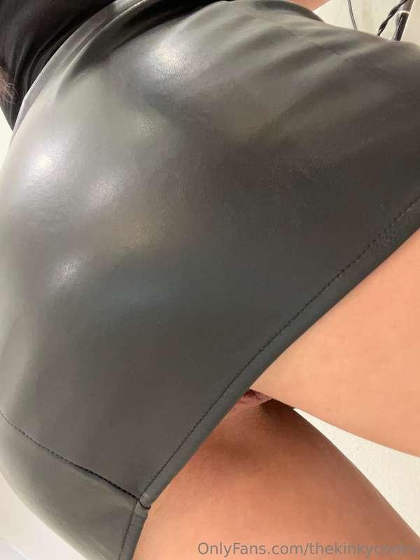 Little peak😜