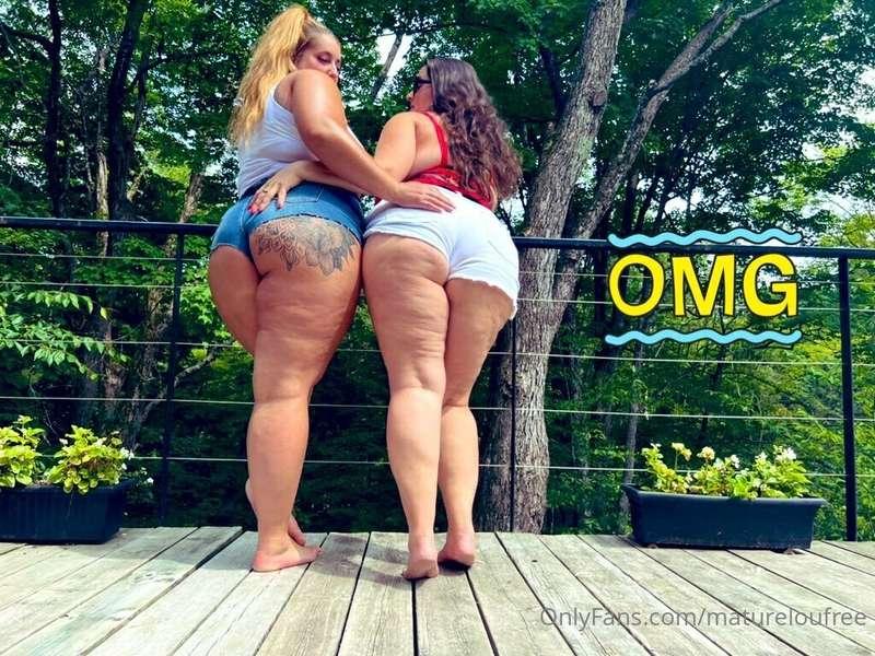 Thick French Canadian MILF Hotties Get Nasty 👀😘 9:30 vid + p..