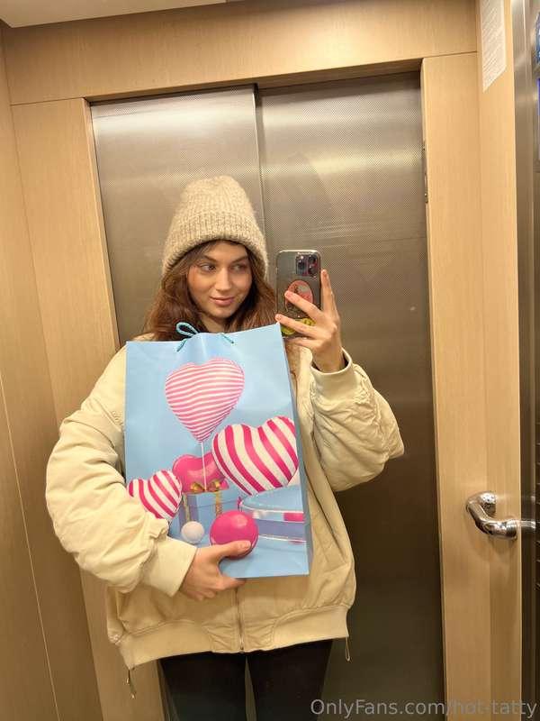 New Year is coming soon🎄🎅, which means it's time to think ab..