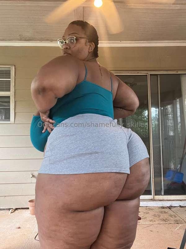 Outside with all this ass
