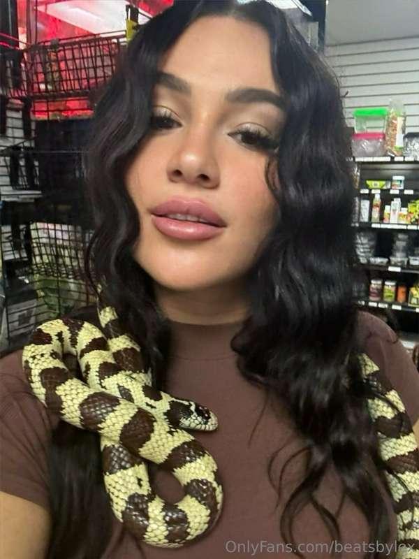 Strike a pose and unleash your inner serpent 🐍