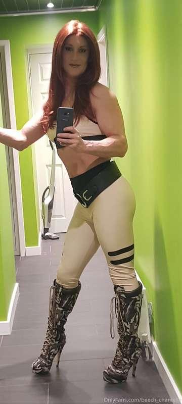 do you like me im my gym gear ? would you give me a workout ..