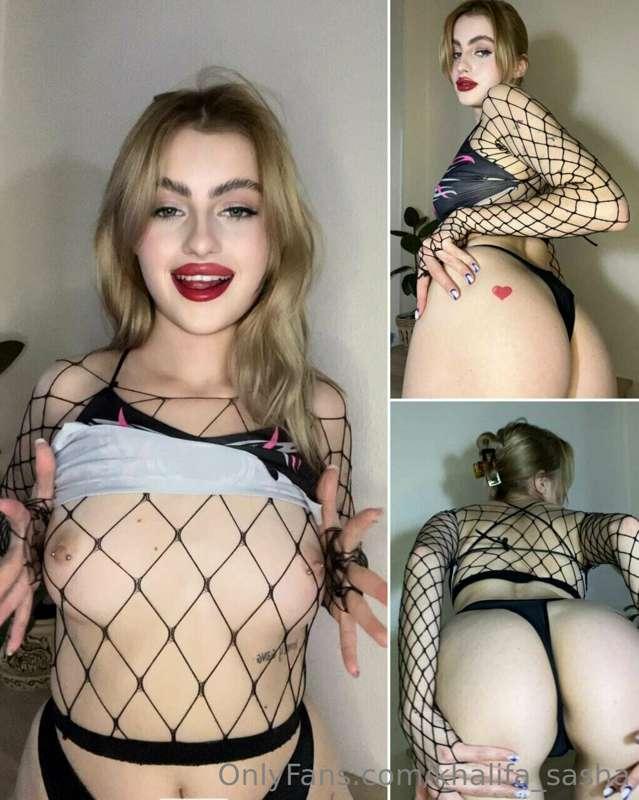 My bitch @caroline.miss is crazy wet slut 🥵🥵🥵

She loves to ..