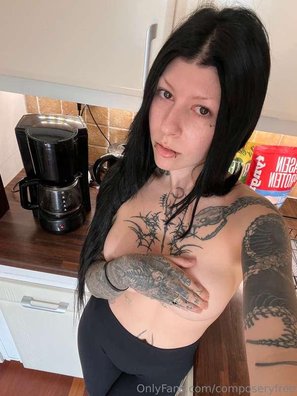 Thought I’d take you with me while doing the morning chores ..