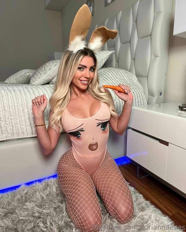 i'd love to have a taste of ur carrot 😋