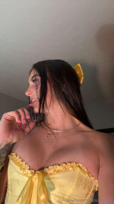 MY FIRST EVER COSPLAY🙈Princess belle got really horny and ne..