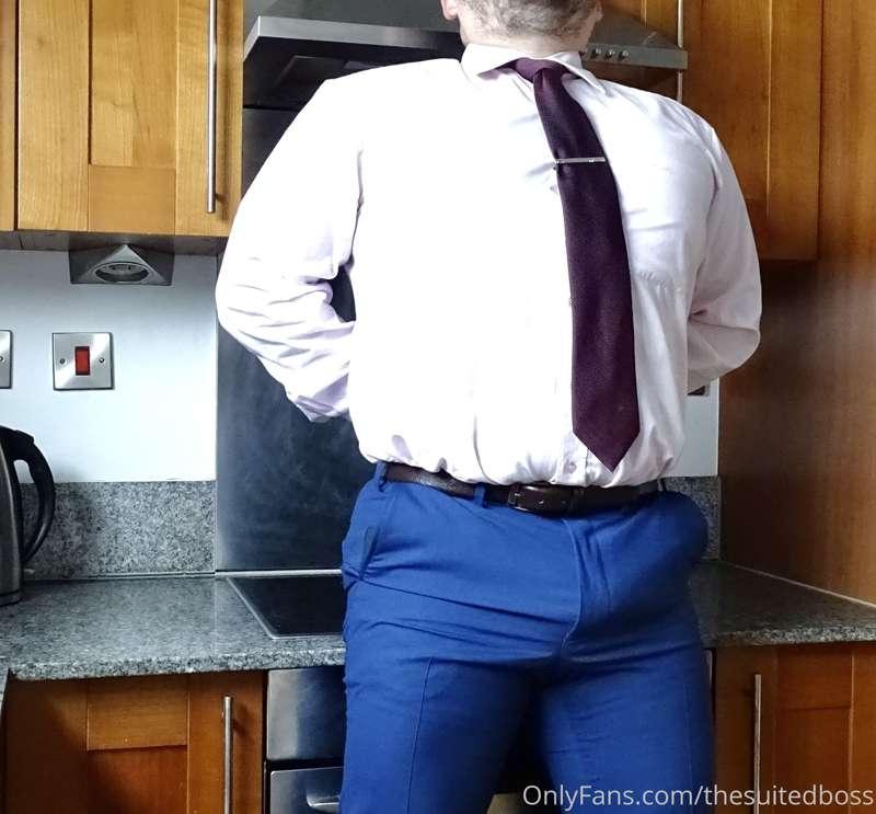 thesuitedboss image #1