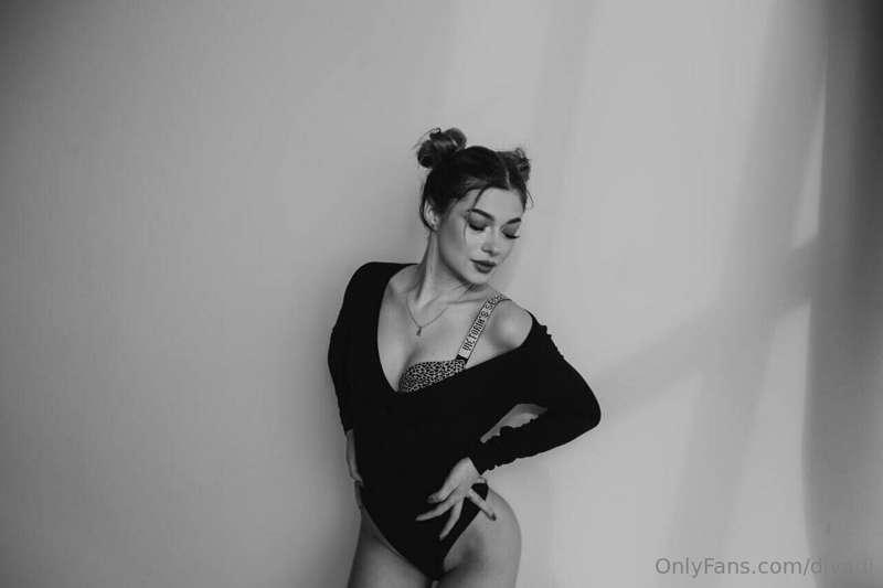 💋💋𝙄𝙛 𝙖 𝙜𝙞𝙧𝙡 𝙞𝙨 𝙤𝙛𝙛𝙚𝙣𝙙𝙚𝙙 - 𝙧𝙚𝙟𝙤𝙞𝙘𝙚, 𝙨𝙝𝙚 𝙘𝙖𝙧𝙚𝙨 𝙖𝙗𝙤𝙪𝙩 𝙮𝙤𝙪. 𝘽𝙚𝙬𝙖..