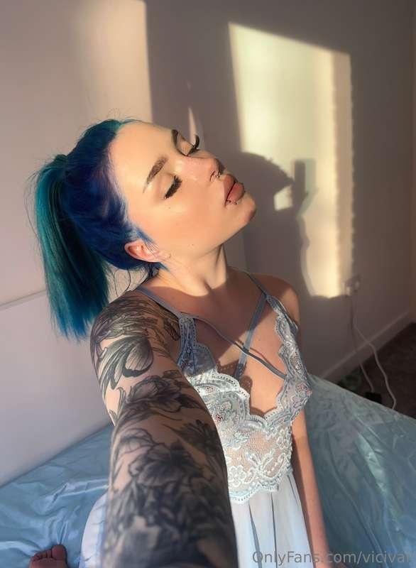 Golden hour looks good on me