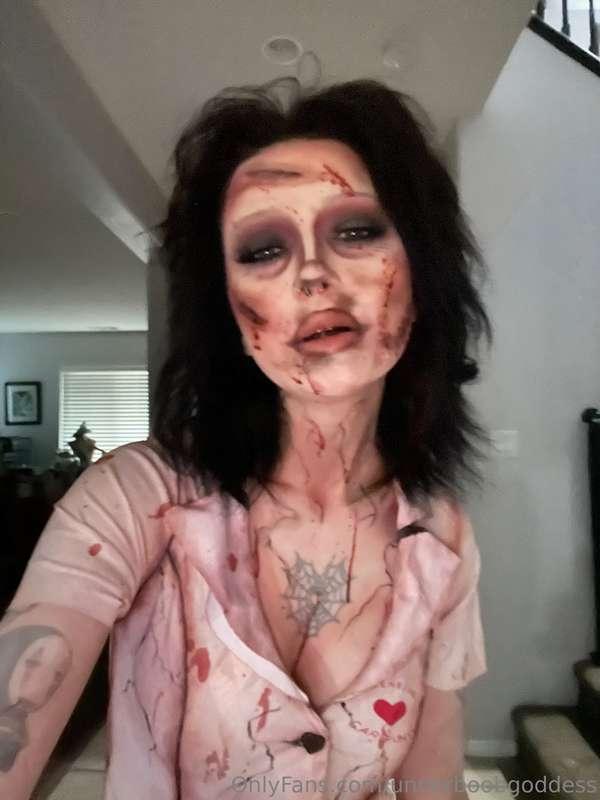 halloween was too dang good, i didnt get a chance to make mu..