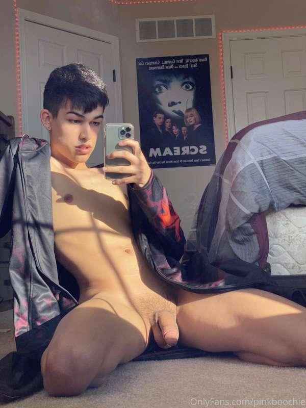 who likes soft dick pictures? 😛