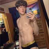 twink_shy