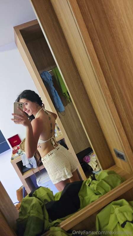 Was just checking if the back view is as distracting as the ..