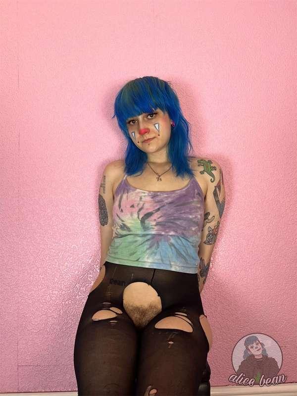 #clown #clowngirl #british #petite #hairy #bluehair #cute #altgirl