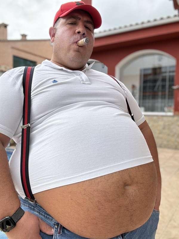Expanding fat bear…